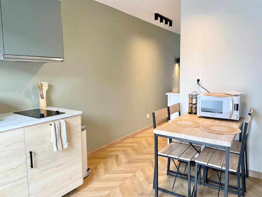 Le Flachet - Climatisation - Wifi Apartment Villeurbanne Exterior foto